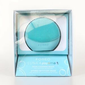 Foreo Luna 4 Play Smart Facial Cleanser Brush Massager Skincare Analysis Blue